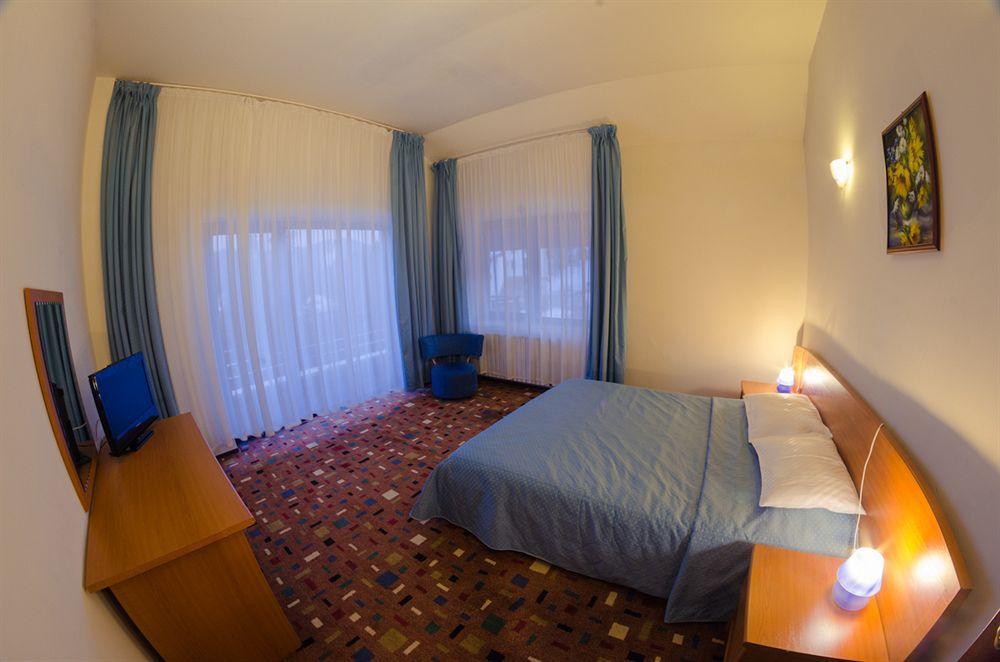 Hotel Hera プレデアル エクステリア 写真