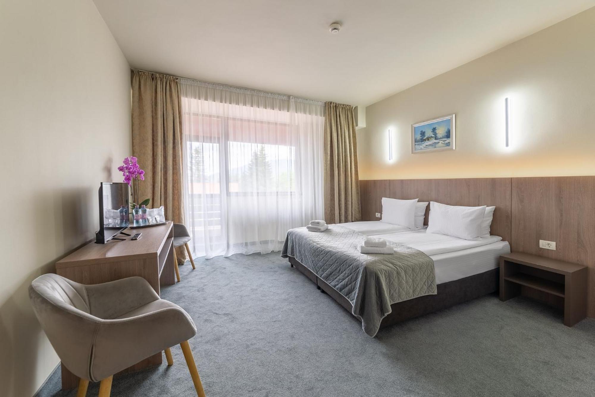 Hotel Hera プレデアル エクステリア 写真