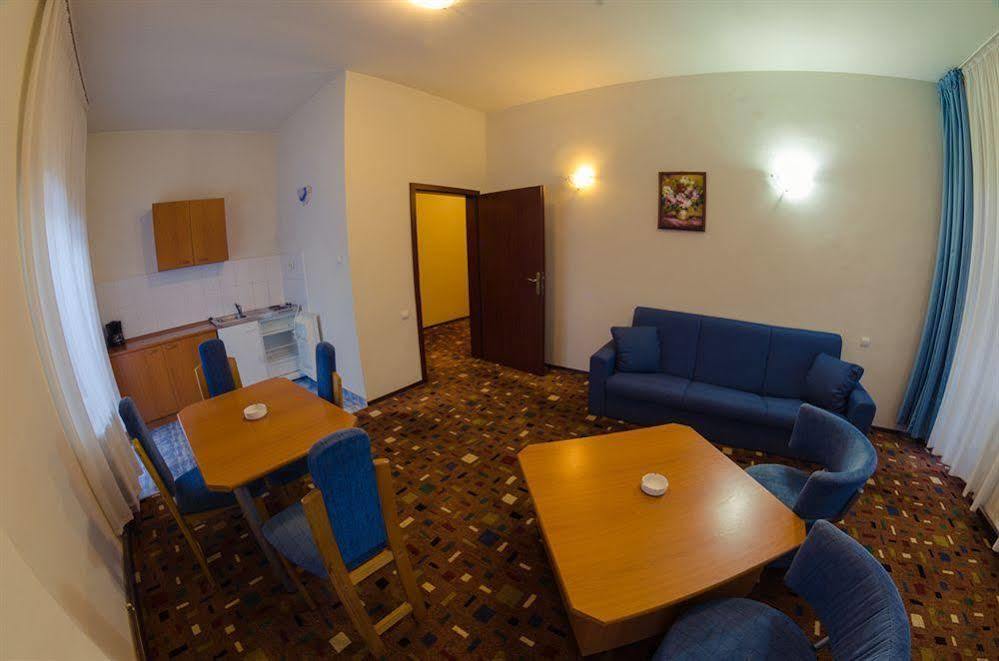 Hotel Hera プレデアル エクステリア 写真