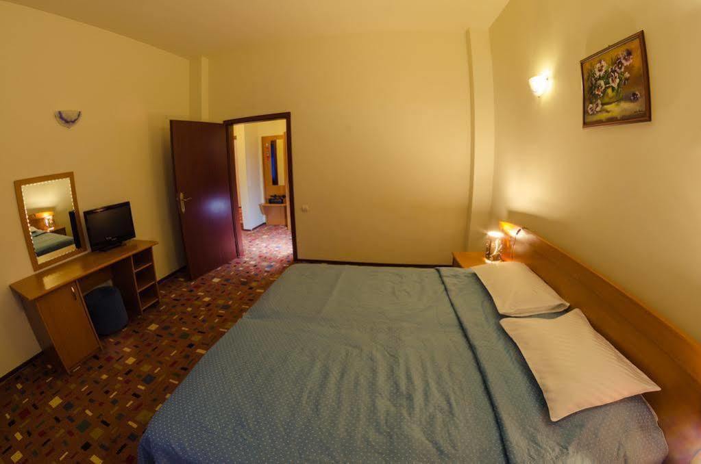 Hotel Hera プレデアル エクステリア 写真